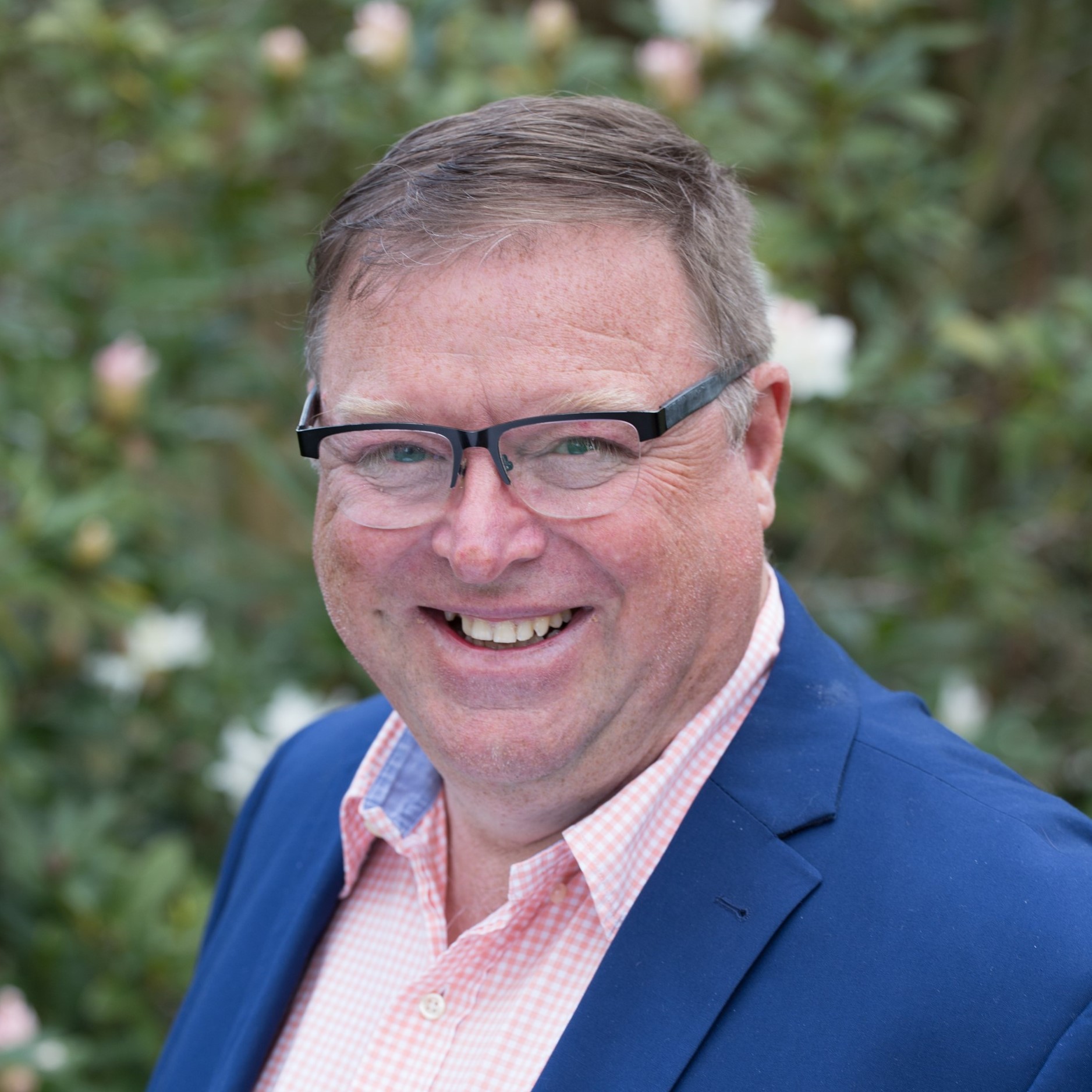 Headshot of Mike Taylor