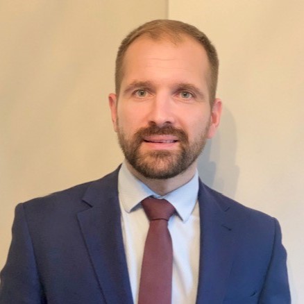 Headshot of Jonathan Edwards